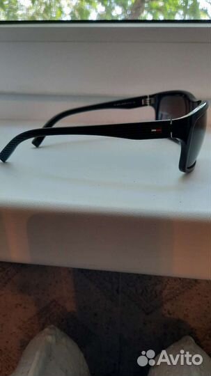 Солнцезащитные очки мужские Tommy Hilfiger