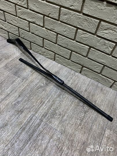 Audi A3 8V Поводок стеклоочистителя передний LH RH