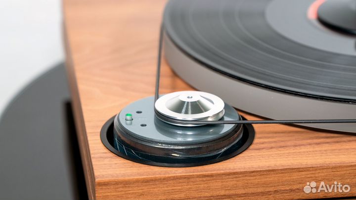 Проигрыватель виниловых пластинок Music Hall MMF-7