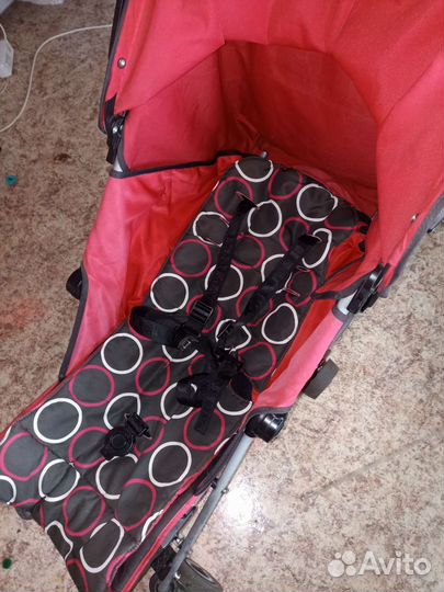 Прогулочная коляска трость maclaren