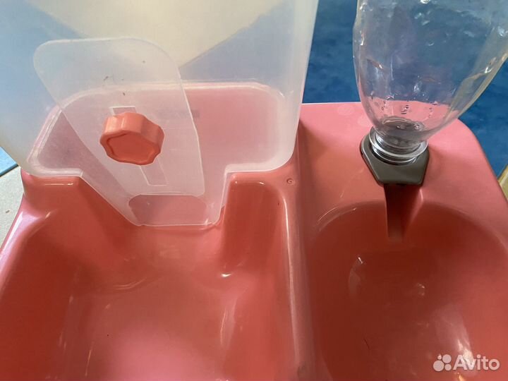 Автоматическая кормушка для кошек