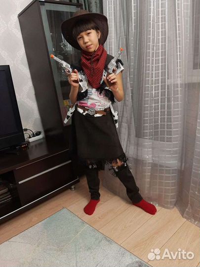 Продам новогодний костюм Ковбойка