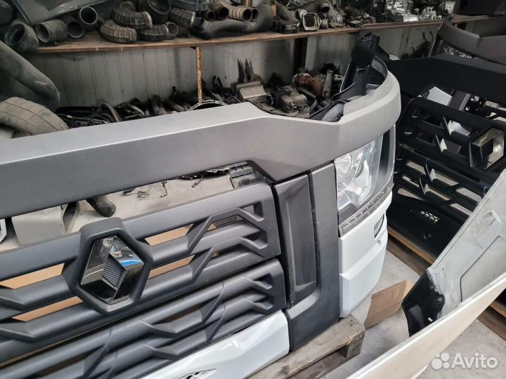 Усилитель бампера в сборе Renault T-Series