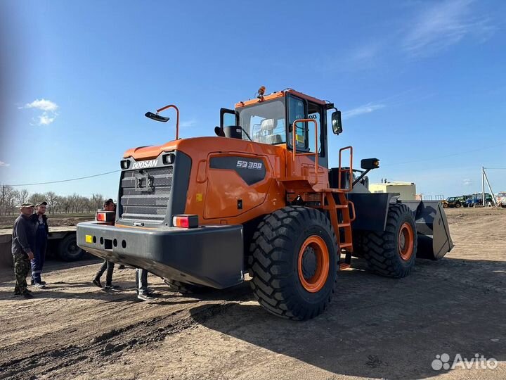 Фронтальный погрузчик DOOSAN SD380, 2023