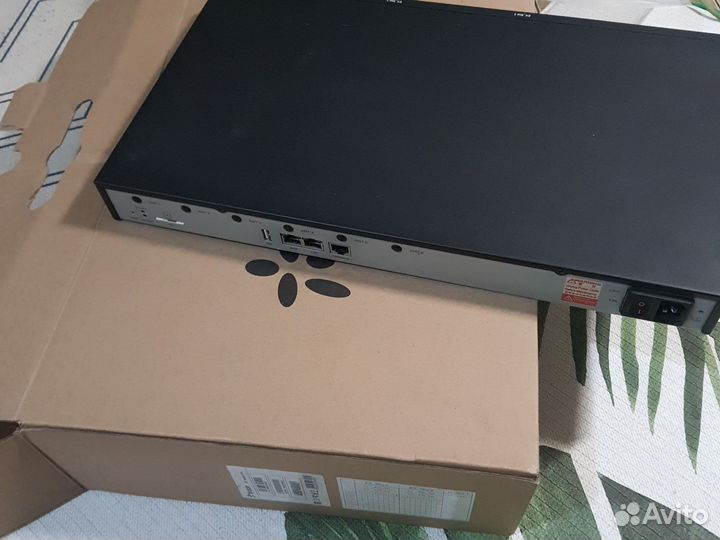 Атс Yeastar S100