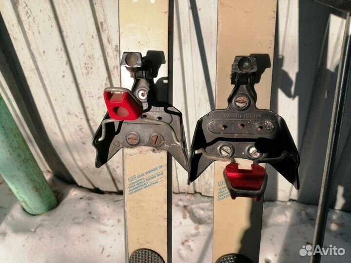 Лыжи с ботинками (43 размер)