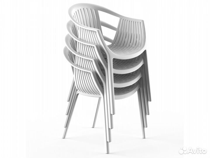 Стул. Уличный стул