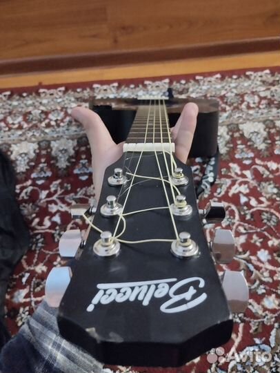 Акустическая гитара belucci