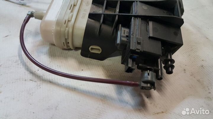 Замок присоска крышки багажника мерседес w220