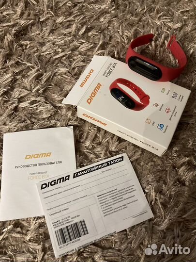 Смарт браслет Digma Force B1A