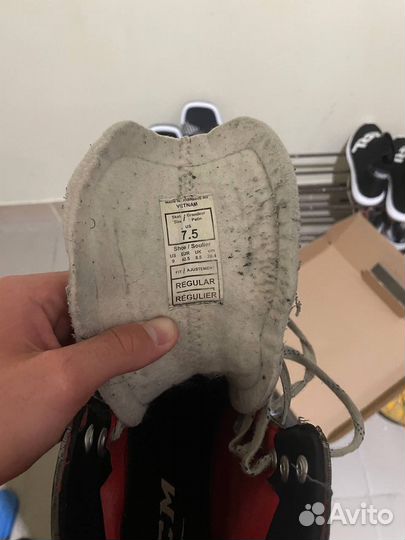 Коньки хоккейные ссм