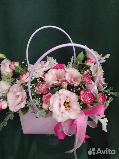 Цветы в коробке