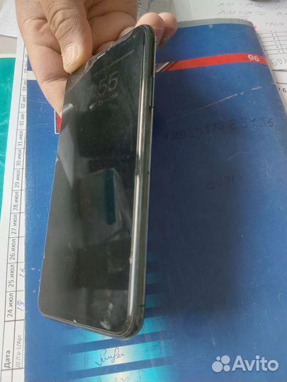 Мобильные телефоны бу iPhone 11