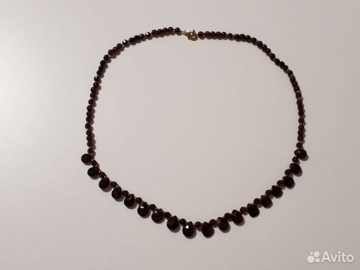 Колье из граната