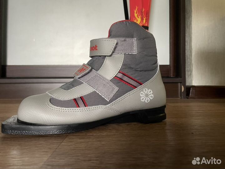 Лыжные ботинки детские nordway размер 33