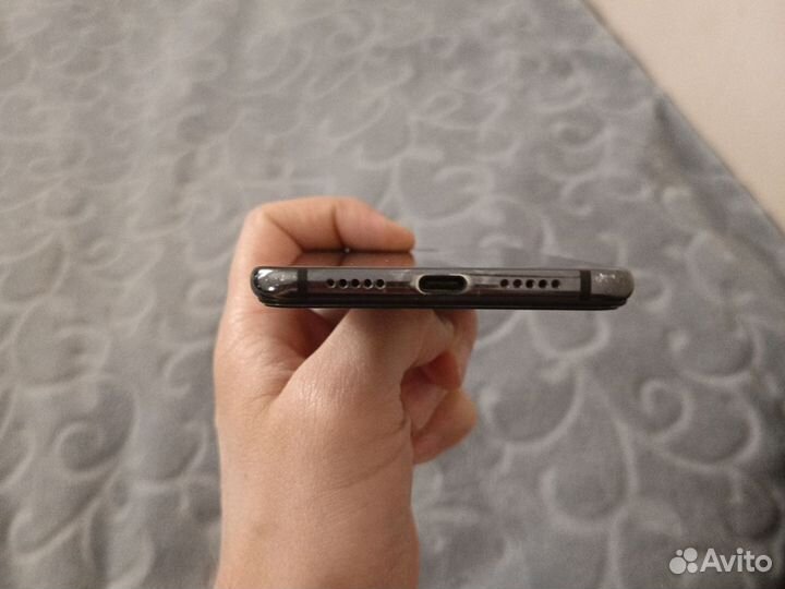 Xiaomi Mi 8 Lite, 6/128 ГБ