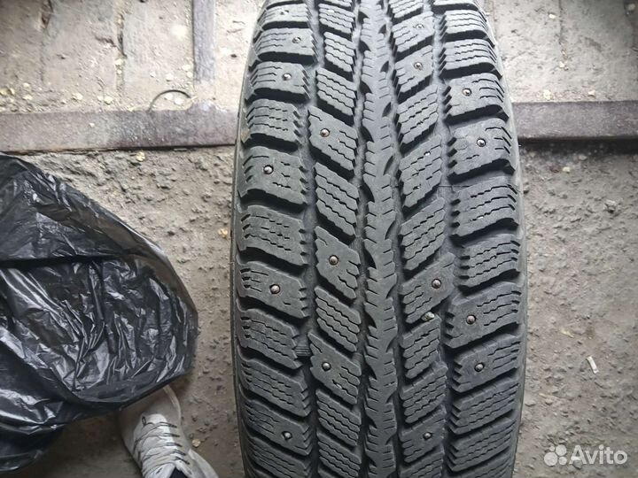 R15 Nexen Winguard 231 195/60, PCD 4x100 DIA 60