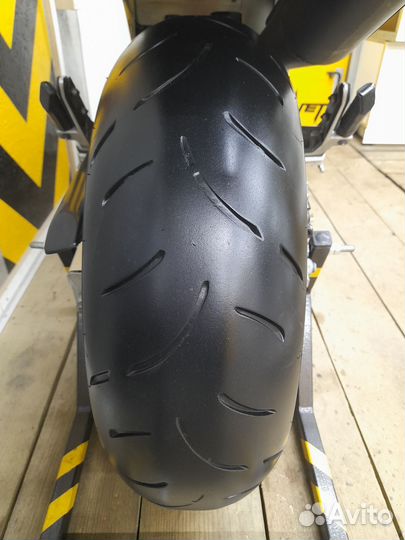 Honda hornet CB 600