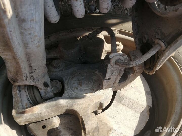 Правый поворотный кулак со ступицей Газель Next