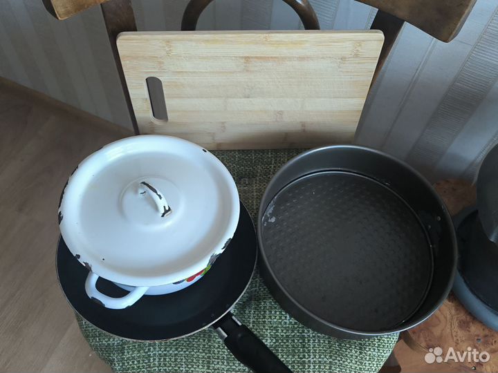 Посуда для кухни бу / сковорода / кастрюля / доска