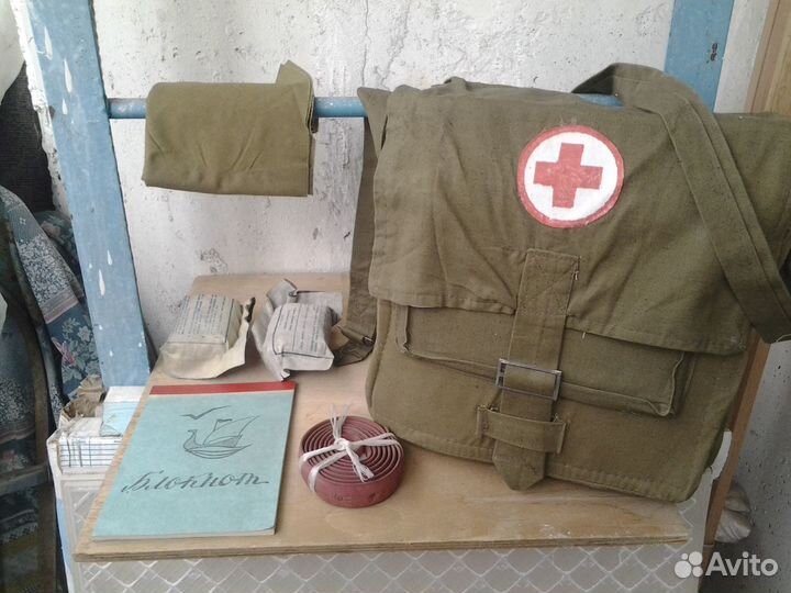 Полевой комплект санитара медицинского батальона