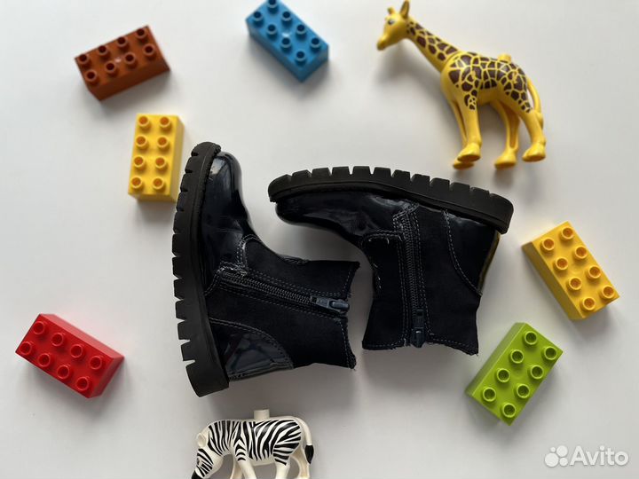 Ботинки демисезонные для девочки 24 размер