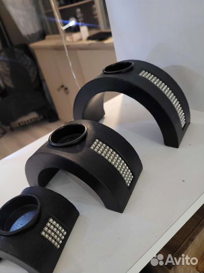 Подсвечники,ваза -черные