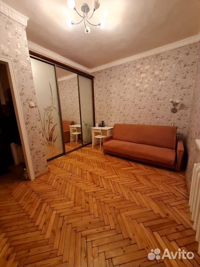 Диван со съемным чехлом 140*190