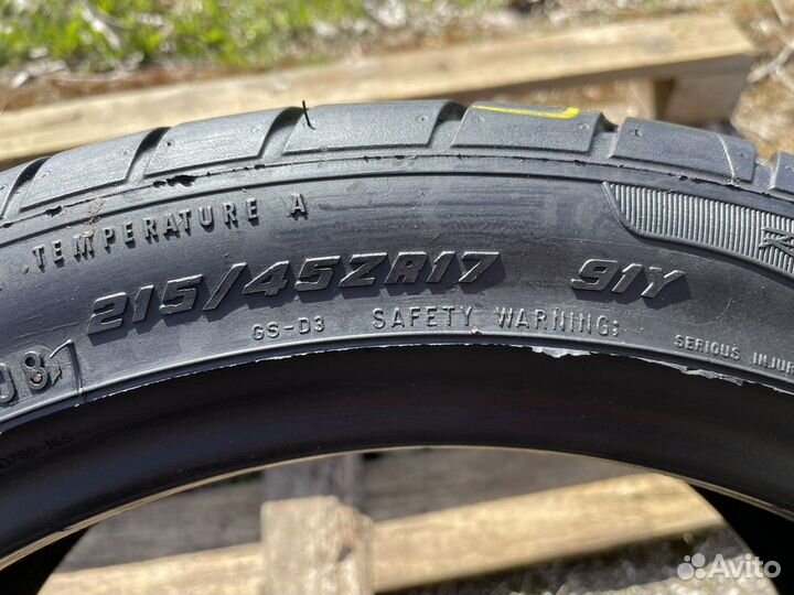 Goodyear Eagle F1 GS-D3 215/45 R17