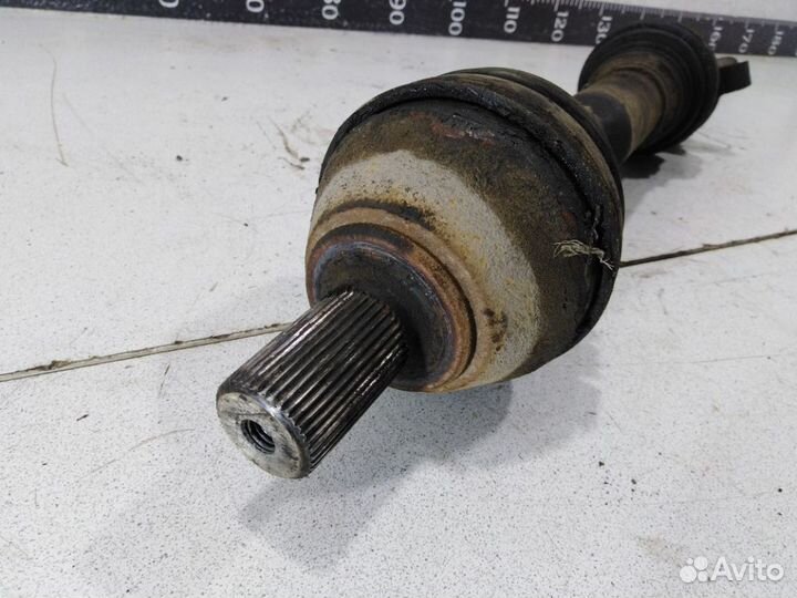 Привод передний правый 36012420