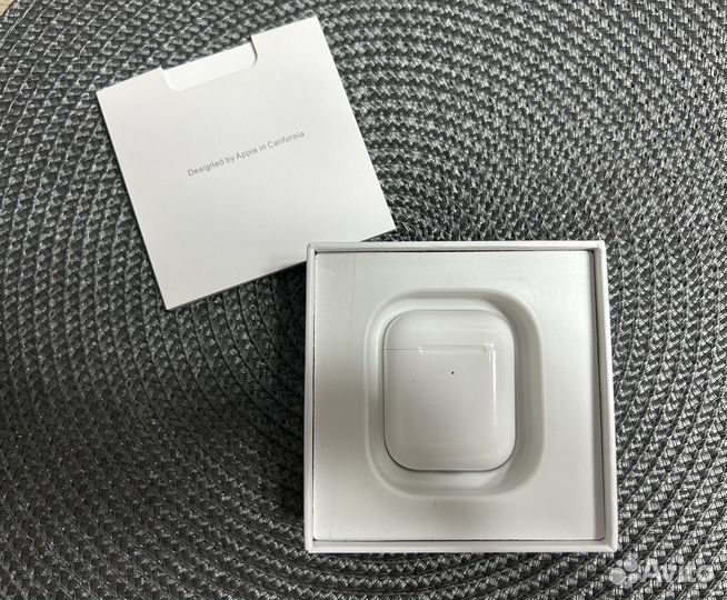 Наушники AirPods wireless charging case