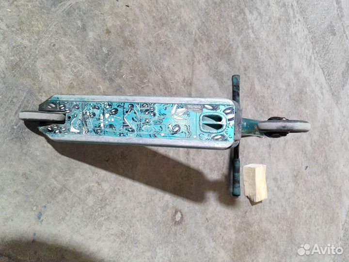 Трюковой самокат