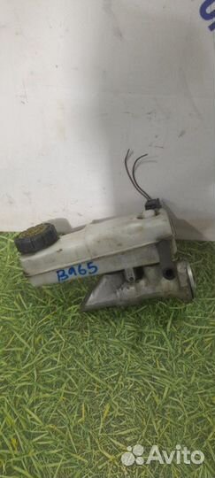 Главный тормозной цилиндр Renault Megane 3 хэтчбек