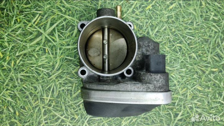 Дроссельная заслонка Renault Megane 3 хэтчбек 1.6