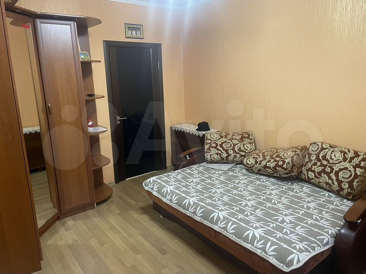 Комната 14 м² в 3-к., 2/12 эт.