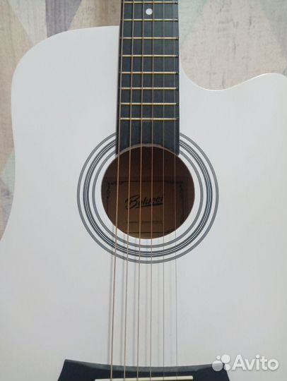 Акустическая гитара belucci