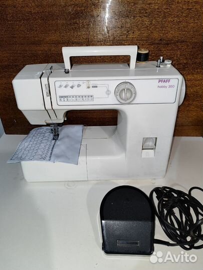 Швейная машинка Pfaff