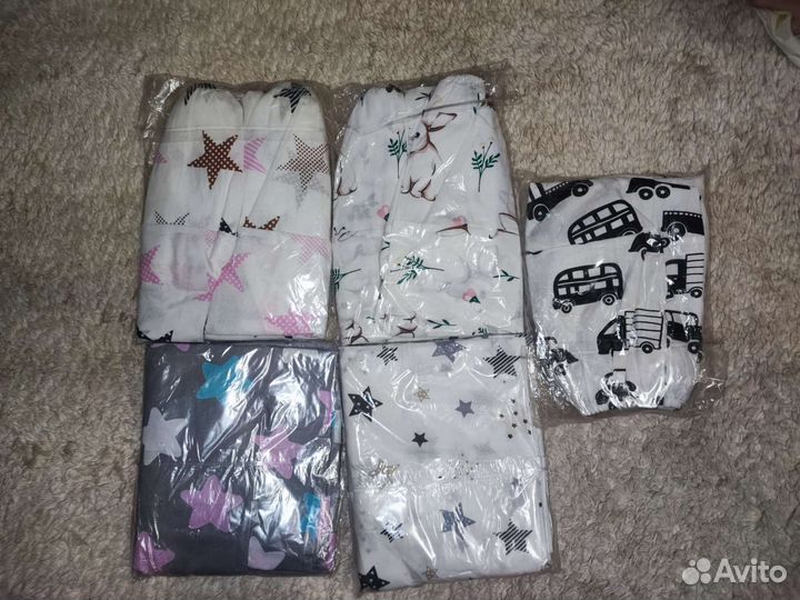 Новые простыни в детскую кроватку