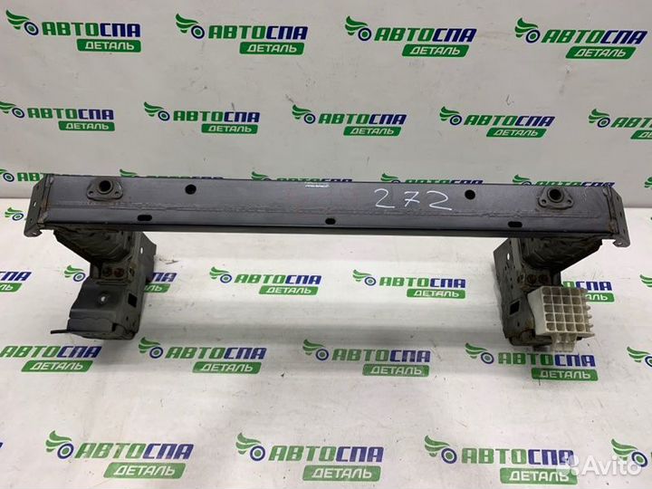 Усилитель бампера передний Toyota Avensis