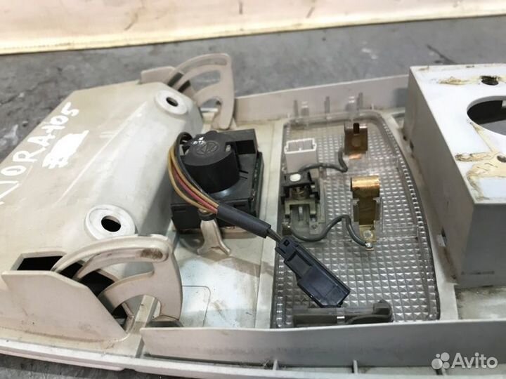 Плафон салона с очечником LADA Приора седан 21126