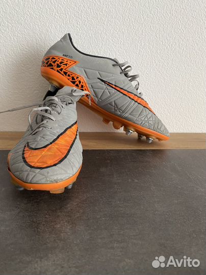 Футбольные бутсы nike hypervenom