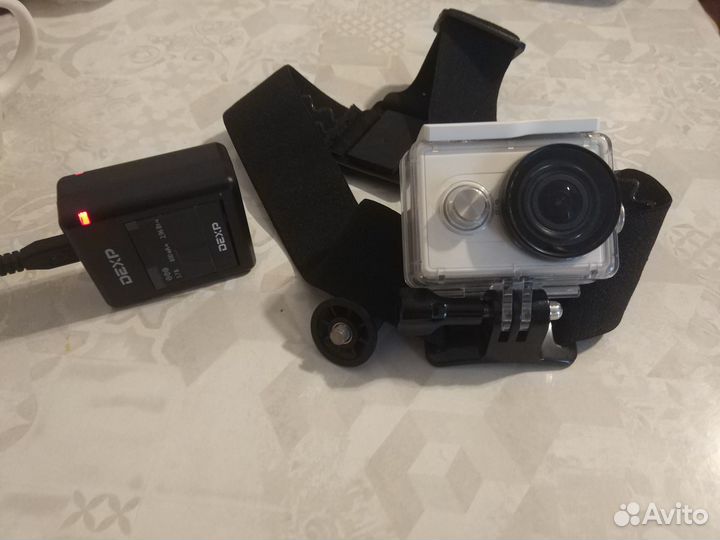 Экшен камера xiaomi yi