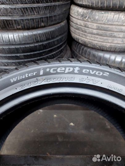 Hankook Winter I'Cept Evo2 W320 245/40 R18 97V