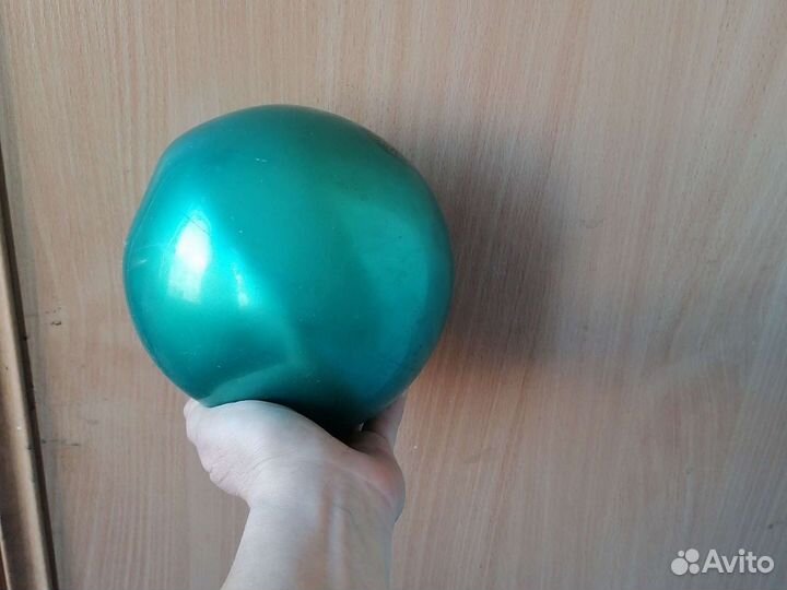 Мяч гимнастический