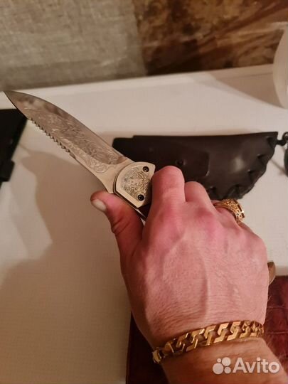 Нож охотничий складной