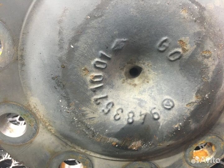 Полуось с блокировкой Mercedes-Benz Actros