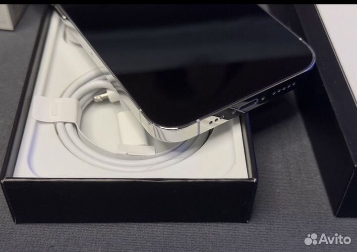 iPhone 13 Pro, 256 ГБ