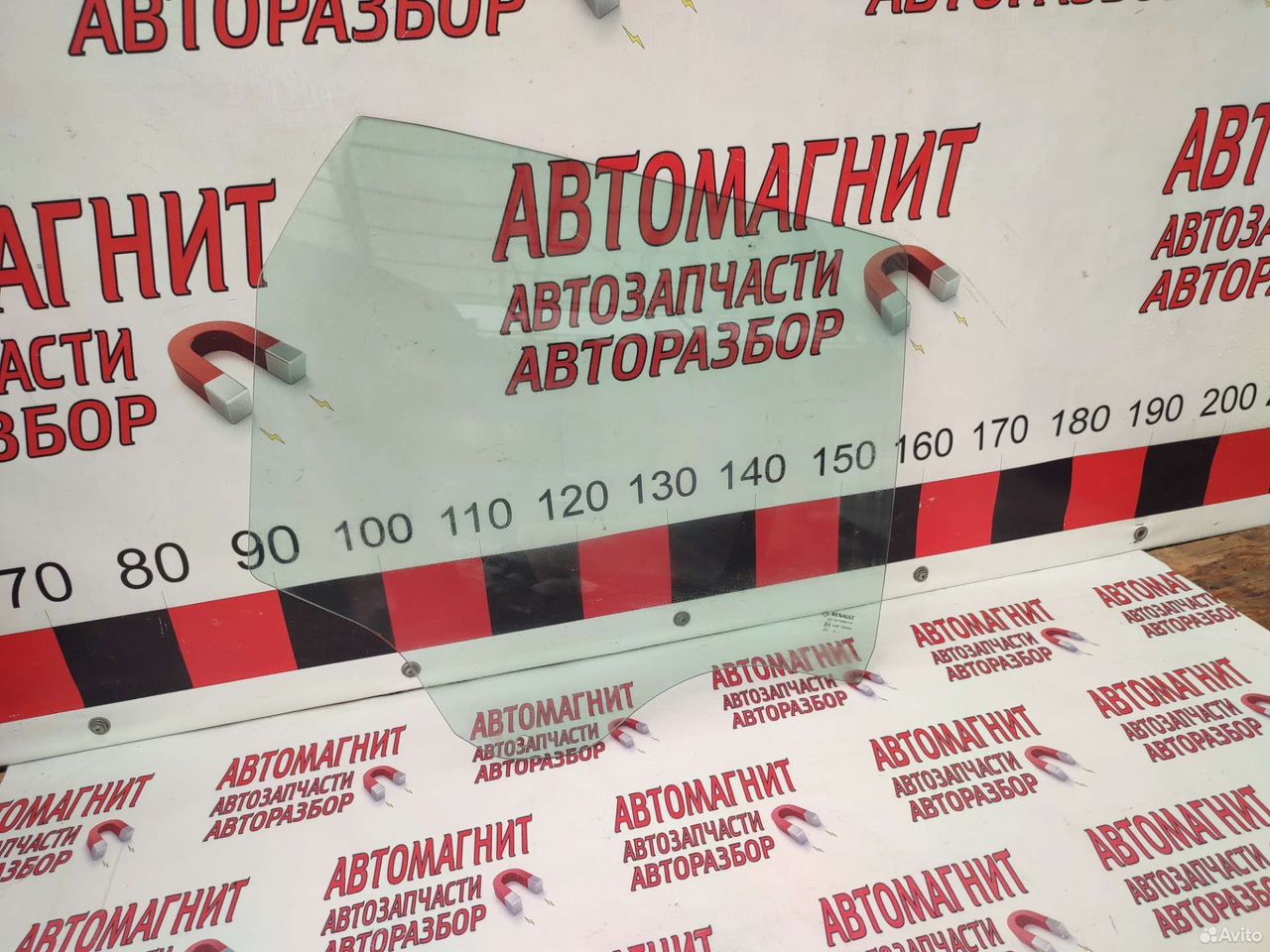 Стекло заднее правое Рено Дастер 2 19-н.в