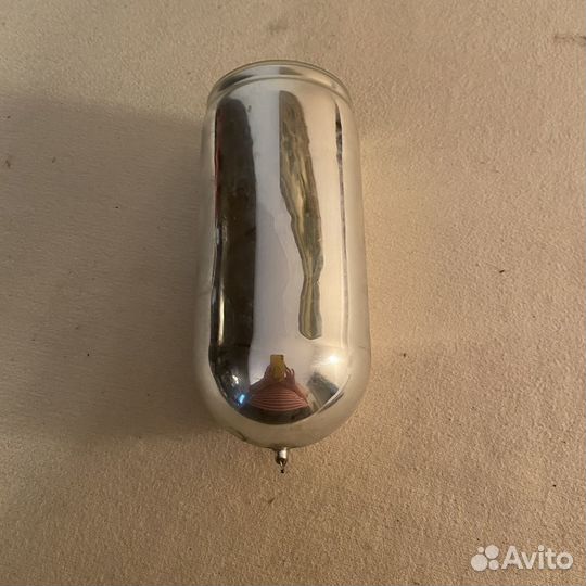 Термосы разные с дорожным набором стаканов