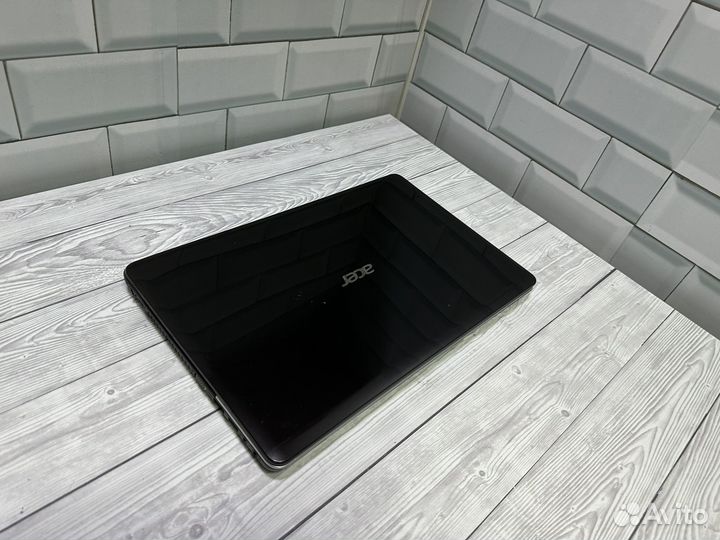 Acer 15.6 i5 3230m 2.60 core 4x nvidia 710m